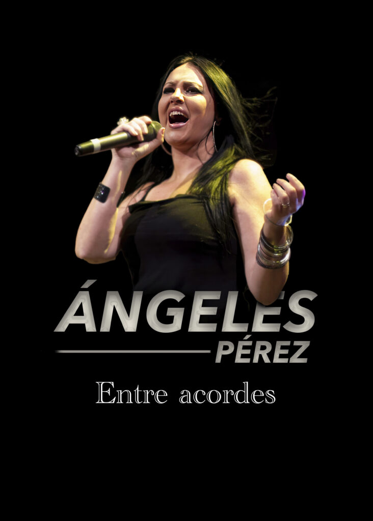 Ángeles Pérez - Entre acordes